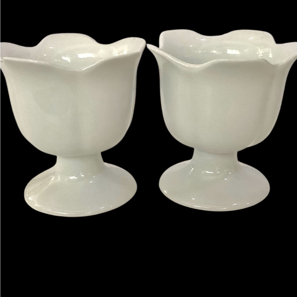 White Porcelain Lotus Flower Pedestal Ice Cream Cup Bowl Candle Holder